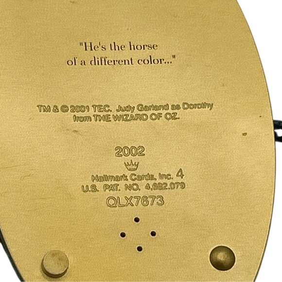 Hallmark 2002 Ornament The Wizard Of Oz Horse of A Different Color Musical UNTES - Picture 5 of 6